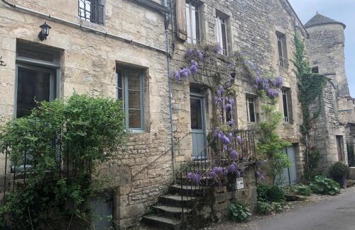 Flavigny-sur-Ozerain Maison | Le Clos de Melanie