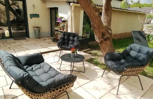 Saint-Aubin-Les-Elbeuf Appartement | Le Clos des Feugrais - Calme & Confort