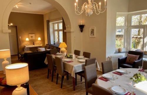 Lorcy Maison | Le Clos des Tilleuls - Gîte de Charme avec Piscine au Cœur de la Nature