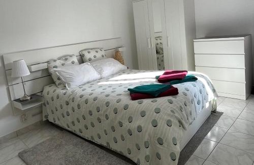 Village Appartement | Le Clos Fleuri - 43m2 appartement calme avec jardin - 15 mns du centre de Paris