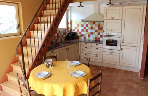 Brison-Saint-Innocent Maison | Appartement dans éco-gîte avec piscine et terrasse, à 800m du Lac du Bourget
