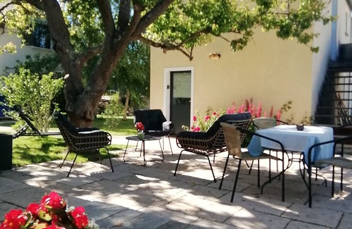 Saint-Aubin-Les-Elbeuf Maison | Le Clos des Feugrais - Dépendance au calme