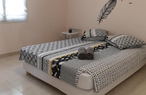Meusnes Appartement | Le Clos Varnay Jardin