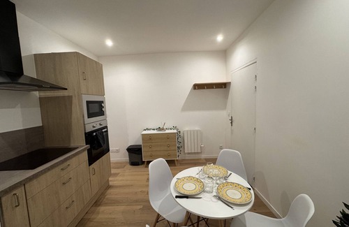 Ecommoy Appartement | Le Cocon-3p-Centre-Cosy
