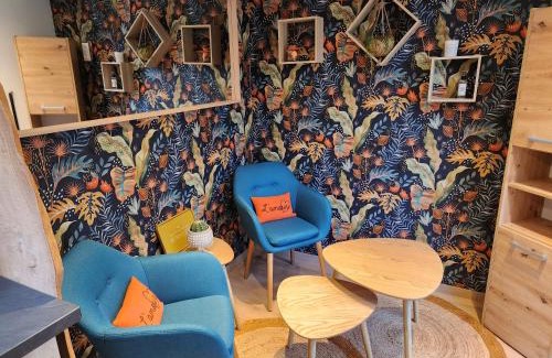 Saint-Jean-d'Elle Maison | le cocon d'amour " tiny-house avec jaccuzi privé "