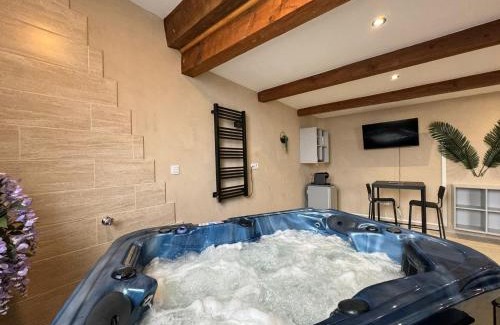 Lunel Hôtel | Le Cocon SPA lune de miel