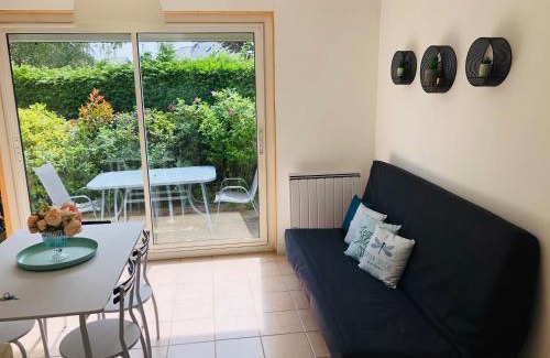 Liffre Appartement | LE COCON - Terrasse - Lumineux - Proche RENNES