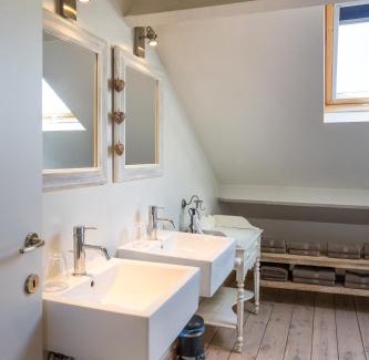 Escalles Maison | Le Coeur des Choses