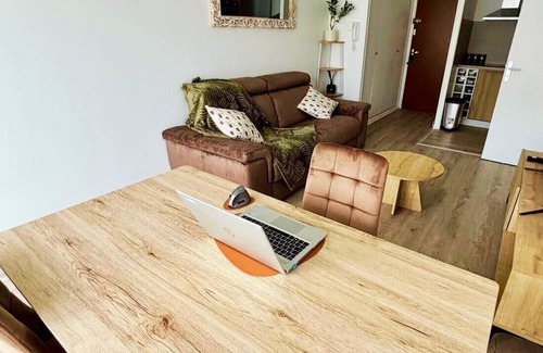 Mainvilliers Appartement | Le Colisée à deux pas