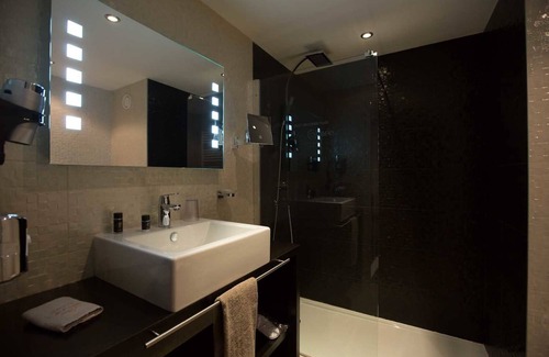 Saint-Herblain Hôtel | Le Colisée Hôtel & Spa