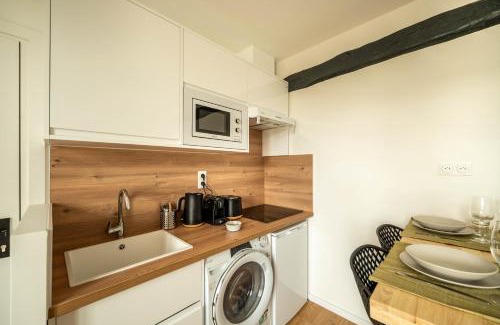 Bonnieres-sur-Seine Appartement | LE COLISÉE - Self Checkin Automatique - Netflix - 15 min de Giverny