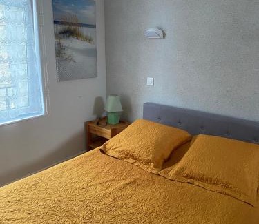 La Haye-du-Puits Hôtel | Le Commerce