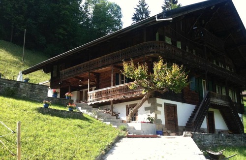 Val d'Illiez Chalet De Ski | Le Communal Chalet La Renarde