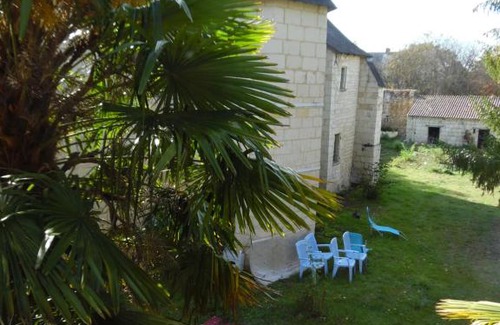 Courchamps Appartement | LE COMPOSTELLE PRIEURE GITE LES MEDIEVALES
