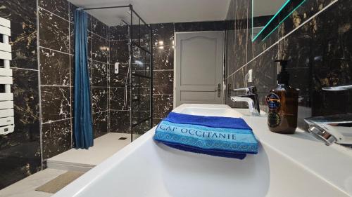 Bram Appartement | LE CONCORDE-WIFI-Clim-Parking-3étoiles-OcKeys