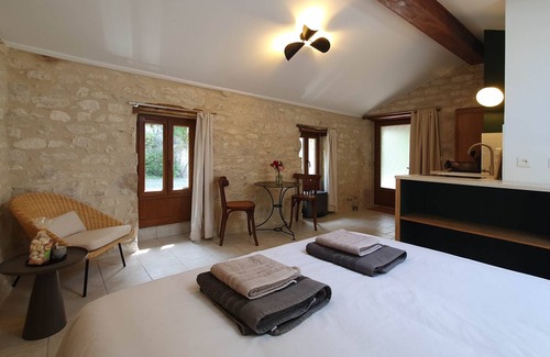 Montcuq-en-Quercy-Blanc Autre | Le Coquet - studio de charme