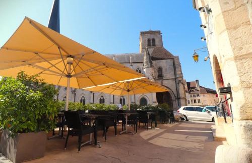 Auxonne Hôtel | Le Corbeau