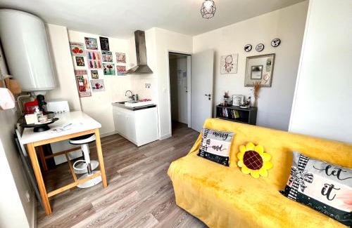 Rives Appartement | Le Cosy, accès terrasse de l'établissement