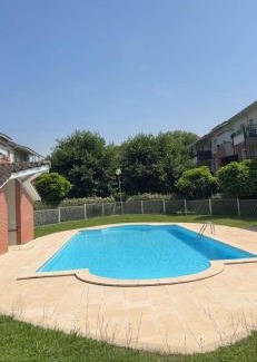 Castelginest Appartement | Le cosy Parking gratuit piscine terrain de tennis