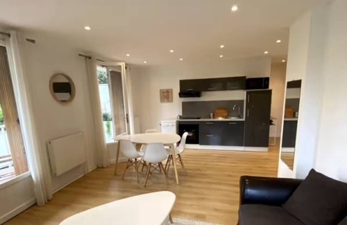 La Demi - Lune Appartement | Le Cosy Porte de Lyon