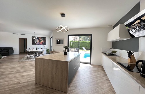 Balma Chalet De Ski | Le Coteau - 8p - Maison Familiale - Piscine/Jardin