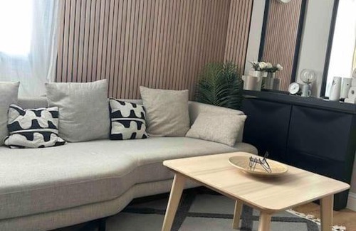 Barriere de Paris Appartement | Le Cozy - T3 Tout Confort - Métro Barrière Paris