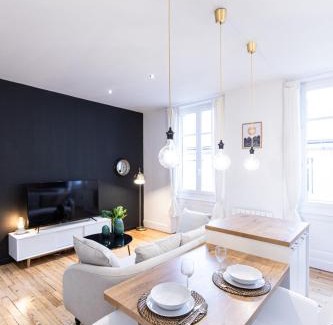 Jacquard - Prefecture Appartement | Le Crêt - Place Jean Jaurès