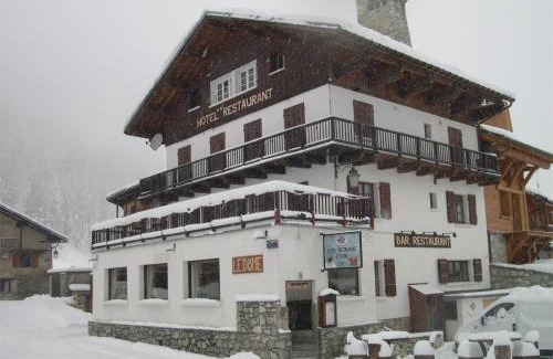 Les Boisses Hôtel | Le Dôme