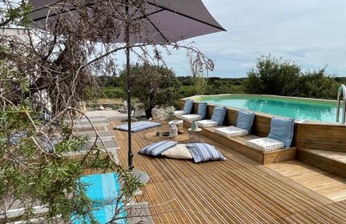 Cazevieille Maison | Le Domaine du Cade-Gîtes d'exception 4étoiles "La Villa du Cade"
