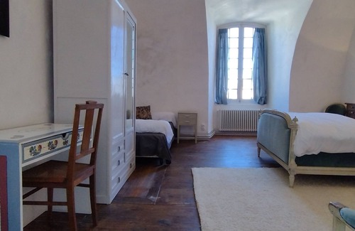 Balsac Autre | Le Donjon du Château de Balsac, une propriété historique entre Conques et Rodez
