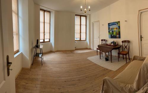 Le Dorat Maison | Le Dorat Bright & Quiet