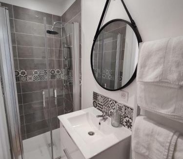 Saint-Jean-d'Angely Appartement | Le duplex de l'Abbaye Royale - Studio cosy !