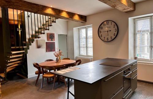 Combourg Appartement | LE DUPLEX Gîte de charme au pied du Château