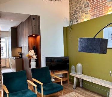 Combourg Appartement | LE DUPLEX Gîte de charme au pied du Château