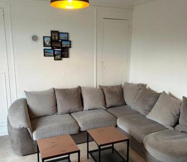 Dieppe Appartement | Le famillial , 2 chambres, 4 lits double Avec parking PRIVE 1 VOITURE, NETFLIX, DISNEY PLUS DISPONIBLE