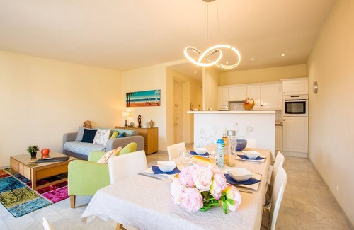 Lepante Quarter Appartement | LE FOCH AP4244 By Riviera Holiday Homes