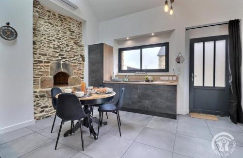 Saint-Georges-de-Chesne Maison | Le four