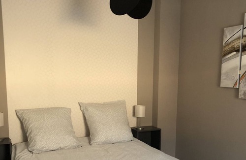 Chouilly Maison | "Le Fournil" maisonnette avec jardin, à louer à CHOUILLY