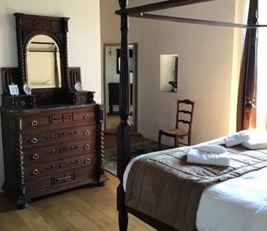 Saint-Etienne-Vallee-Francaise Lit Et Petit-Déjeuner | Le Château de Cambiaire