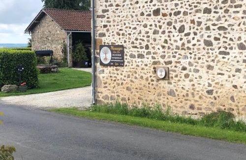 Charente Maison | Le gîte de Lou - Piscine privative et massages Bien-être