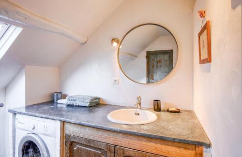 Breze Maison | Le Gîte du Château Fouquet - Piscine privée