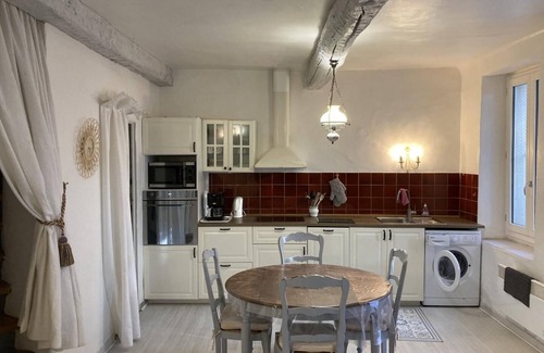 Correns Maison | Le gîte PETIT CONIL - CORRENS