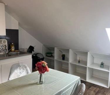 Chateau Appartement | Le garden cottage 20m² 2 personnes