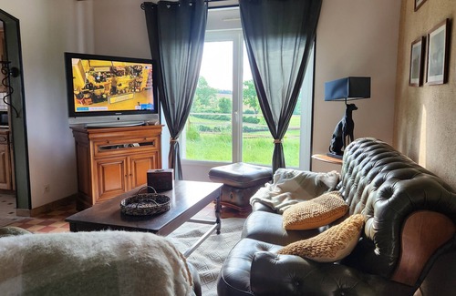 Saint-Aubin-de-Locquenay Maison | LE GITE LAVARDIN AUTHENTICITY