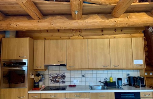 Chalais Chalet De Ski | Le Gite de Briey - Chalet atypique à 7 minutes de Vercorin
