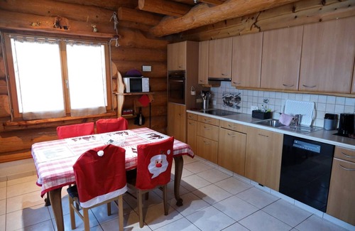 Chalais Chalet De Ski | Le Gite de Briey - Chalet atypique à 7 minutes de Vercorin