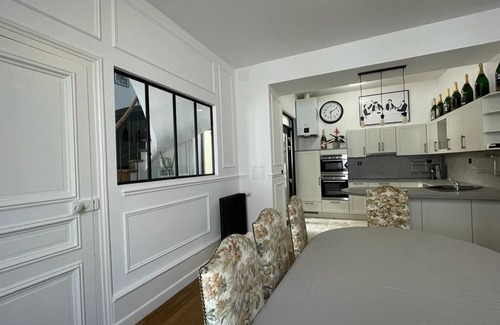 Epernay Maison | Le Gite de Jean Thevenin with free parking
