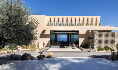 Evrostina Hôtel | ​Le Grand Bleu Resort