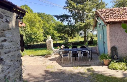 Saint-Sernin-du-Bois Maison | Le grand bonheur