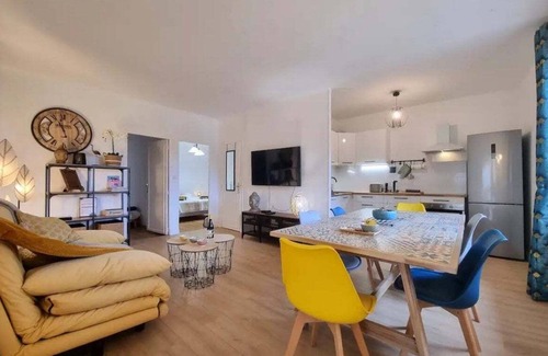 Collioure Appartement | Le Grand Duí - T3 - Piscine - Parking - Jardin.